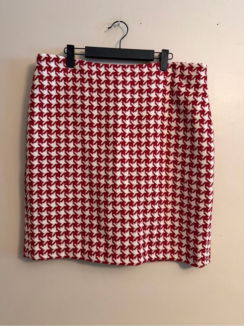 Talbots Red and White Houndstooth Mini Skirt